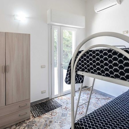Villetta Andrea A Due Passi Dalla Sabbia - Apulia Home Torre San Giovanni Ugento Bagian luar foto
