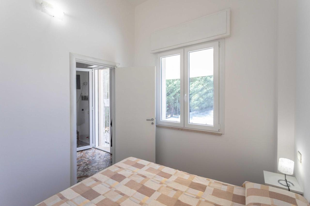 Villetta Andrea A Due Passi Dalla Sabbia - Apulia Home Torre San Giovanni Ugento Bagian luar foto