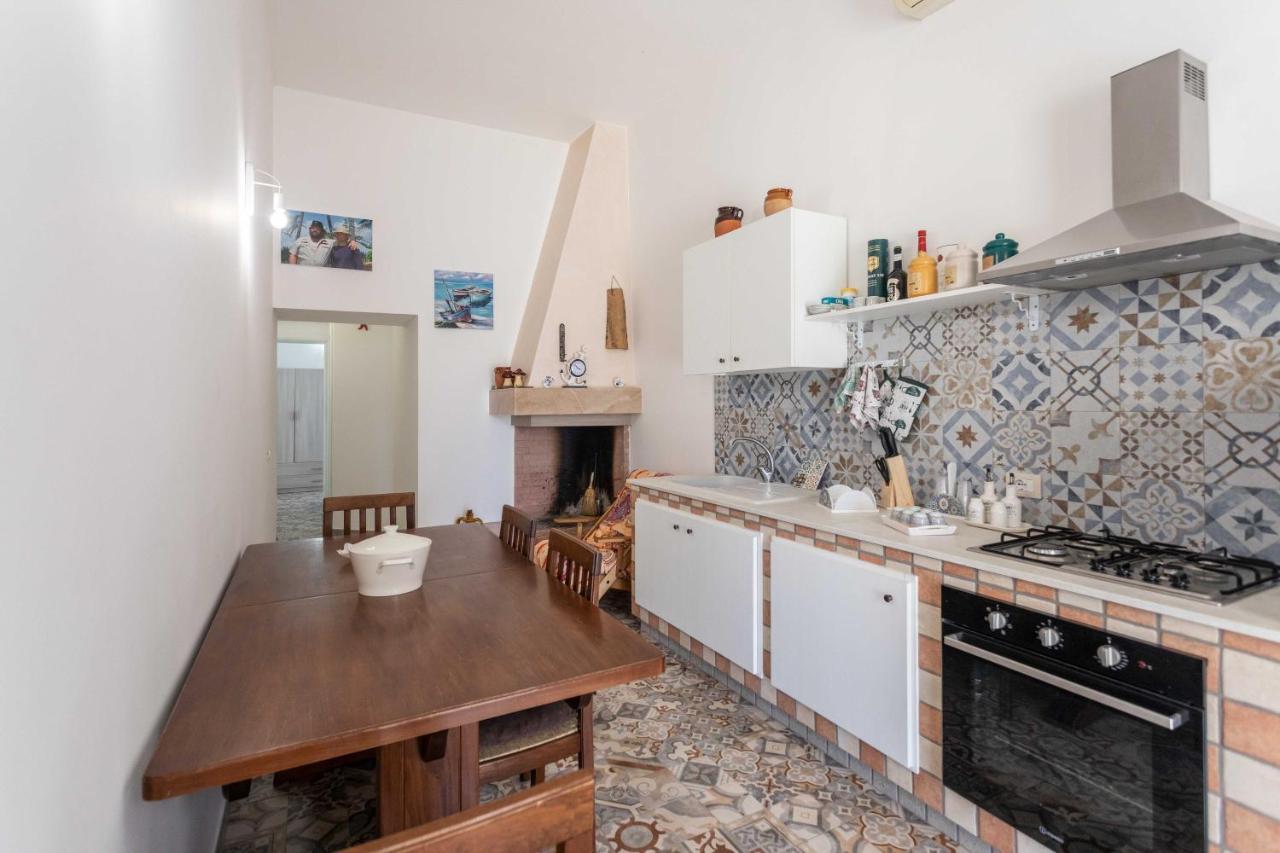 Villetta Andrea A Due Passi Dalla Sabbia - Apulia Home Torre San Giovanni Ugento Bagian luar foto