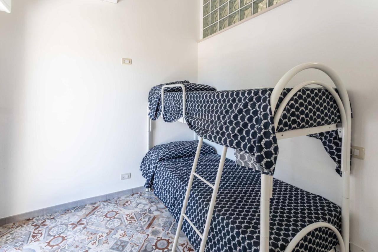 Villetta Andrea A Due Passi Dalla Sabbia - Apulia Home Torre San Giovanni Ugento Bagian luar foto